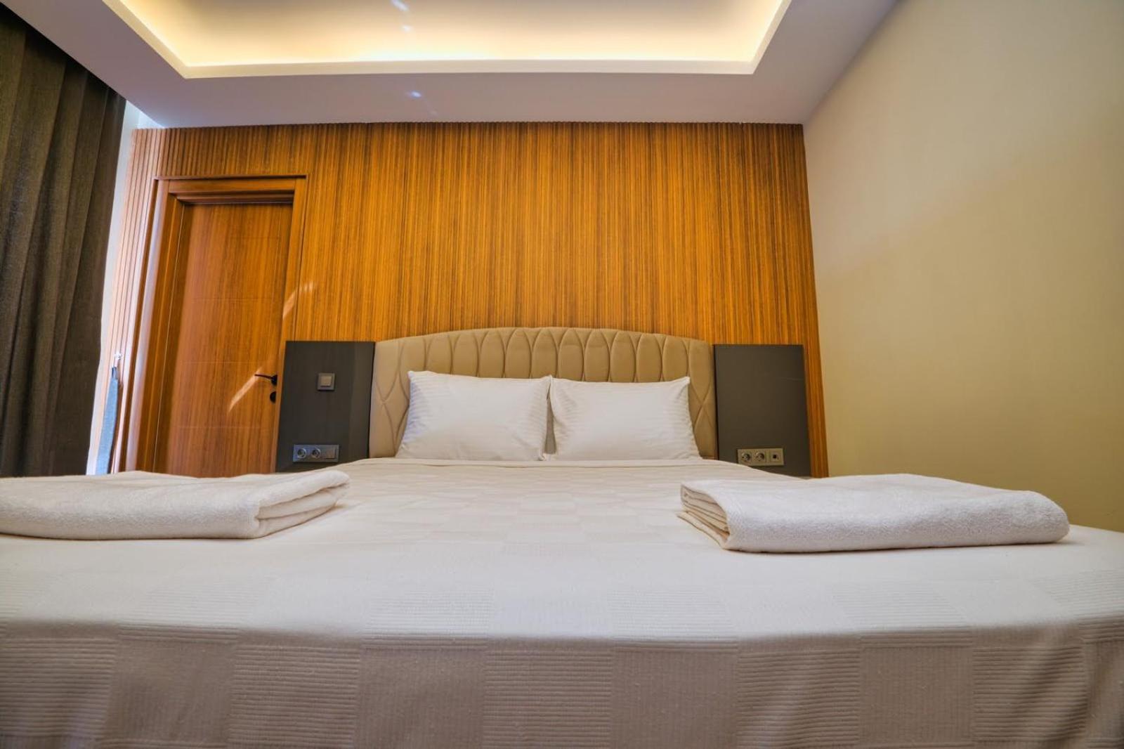 Laristone Suite Spa Hotel Aksu  Bagian luar foto